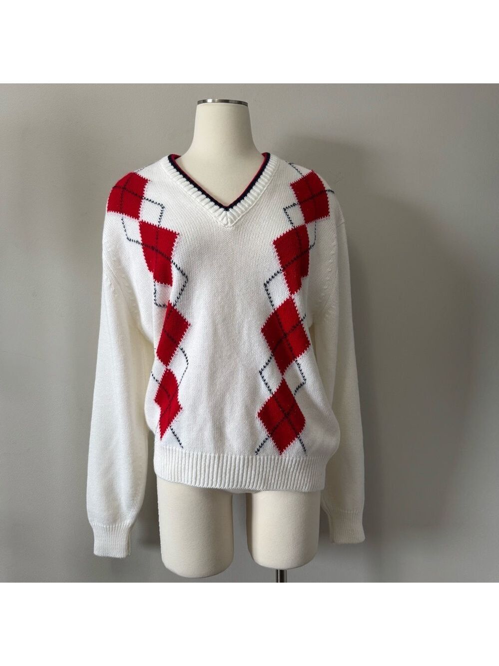 Parkhurst Red and White Argyle V-Neck Sweater Acrylic Large
